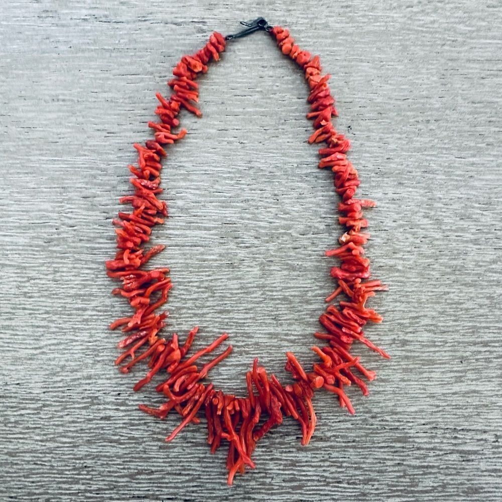 Vintage Natural Coral Red Orange Necklace